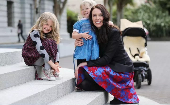 80后女总理颁禁令禁止外国人买房 中国买家受冲击